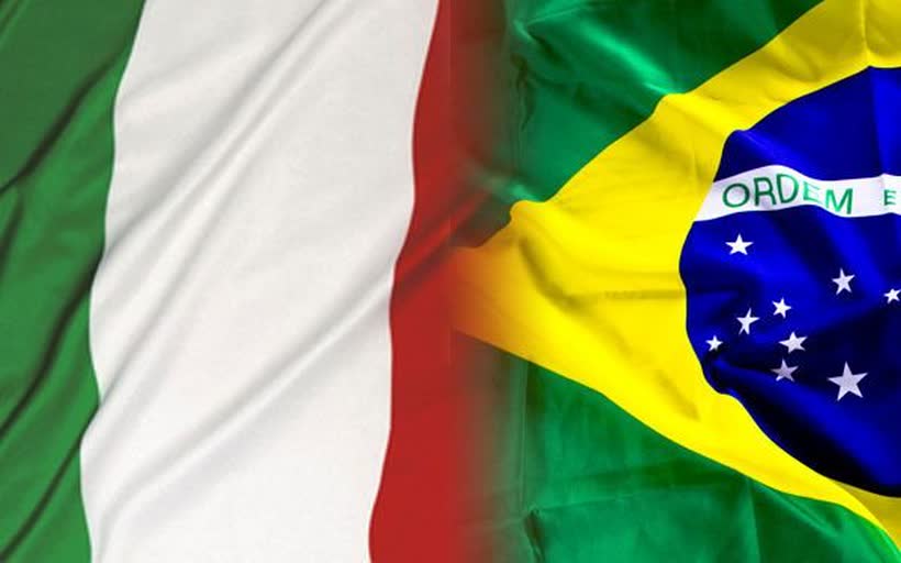 Bandeiras da Itália, do Rio Grande do Sul e do Brasil