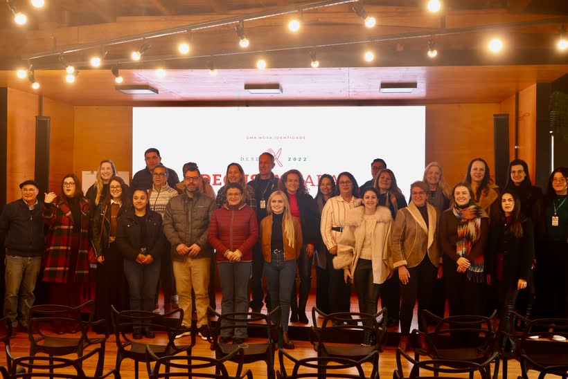 Pré-lançamento do Degusta Marau 2026, com autoridades e representantes de estabelecimentos